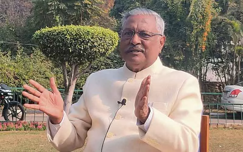 Chandigarh प्रशासन की समिति ने आवारा पशुओं और कुत्तों के बढ़ते खतरे पर जताई चिंता Chandigarh प्रशासन की समिति ने आवारा पशुओं और कुत्तों के बढ़ते खतरे पर जताई चिंता