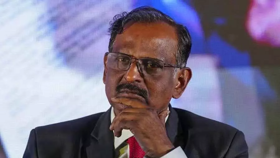 ISRO अंतरिक्षयान उत्पादन को तीन गुना करेगा, 2028 में चंद्रयान-4 का प्रक्षेपण करेगा: Chairman ISRO अंतरिक्षयान उत्पादन को तीन गुना करेगा, 2028 में चंद्रयान-4 का प्रक्षेपण करेगा: Chairman