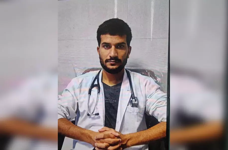 कार विस्फोट केस में जैश-ए-मोहम्मद का हवाला कनेक्शन, हैंडलर के जरिए आतंकी उमर तक भेजने की जांच कार विस्फोट केस में जैश-ए-मोहम्मद का हवाला कनेक्शन, हैंडलर के जरिए आतंकी उमर तक भेजने की जांच