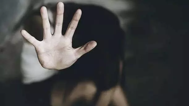 MP : ग्वालियर-झांसी हाईवे पर तेज रफ्तार फॉर्च्यूनर ने ट्रैक्टर-ट्रॉली को टक्कर मारी, पांच की मौत MP : ग्वालियर-झांसी हाईवे पर तेज रफ्तार फॉर्च्यूनर ने ट्रैक्टर-ट्रॉली को टक्कर मारी, पांच की मौत