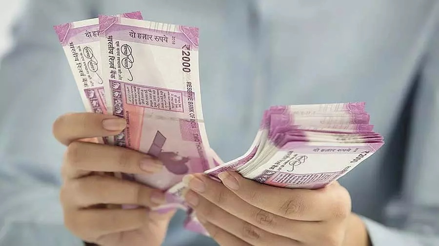 Mumbai : नवजात को 5 लाख में बेचने की कोशिश में महिला समेत 5 लोगों पर मामला दर्ज Mumbai : नवजात को 5 लाख में बेचने की कोशिश में महिला समेत 5 लोगों पर मामला दर्ज