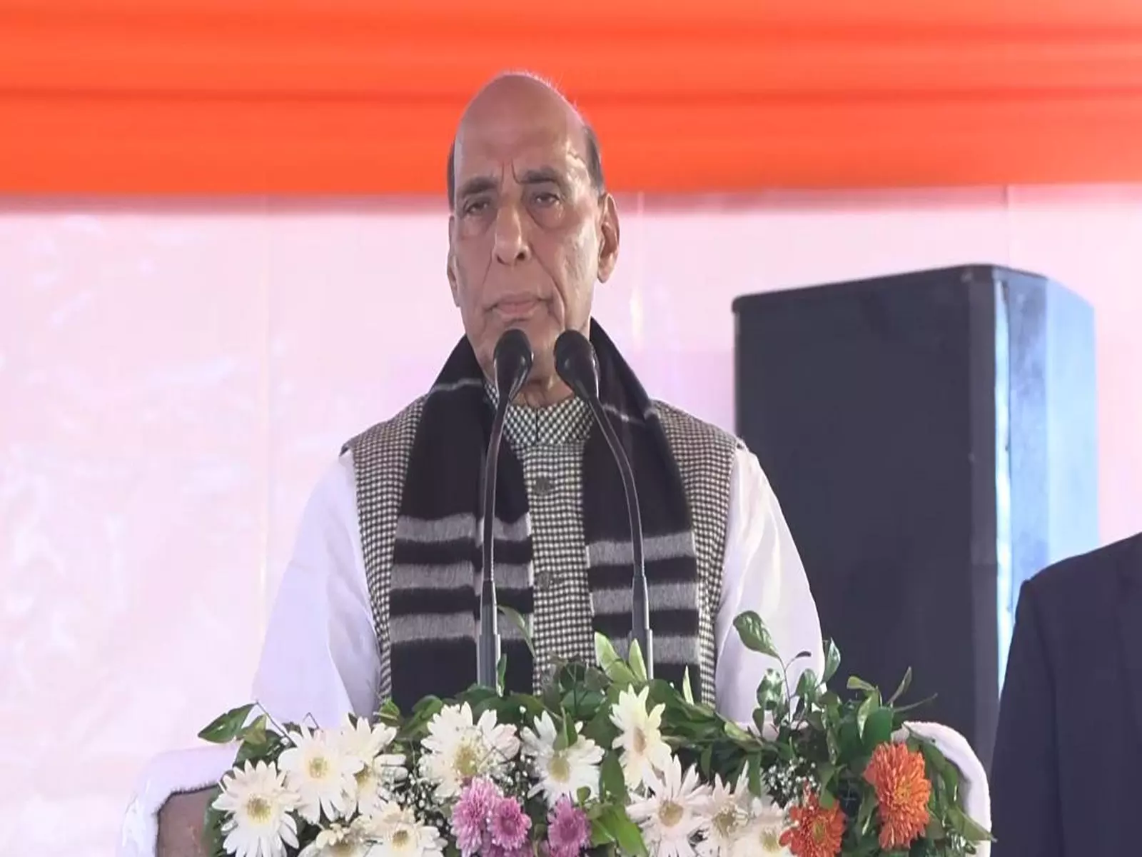 राजनाथ सिंह ने Lucknow में उदा देवी पासी की प्रतिमा का किया अनावरण राजनाथ सिंह ने Lucknow में उदा देवी पासी की प्रतिमा का किया अनावरण