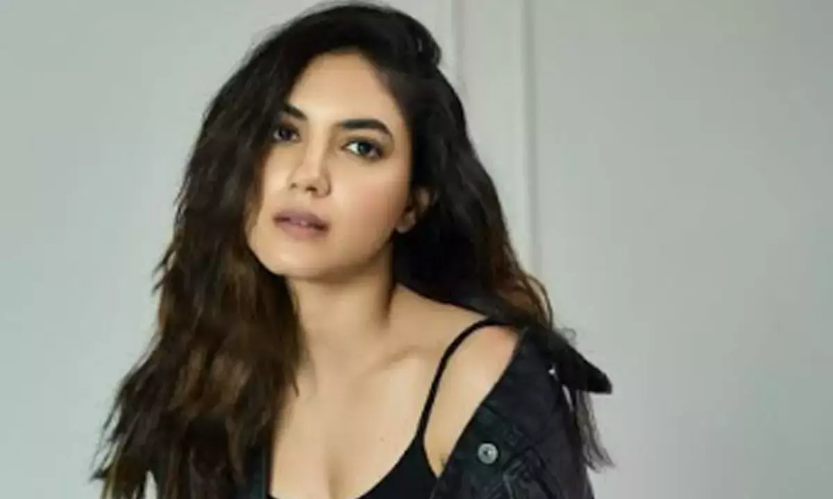 Entertainment: रितु वर्मा ने अपने स्टाइल से फैन्स को इम्प्रेस किया Entertainment: रितु वर्मा ने अपने स्टाइल से फैन्स को इम्प्रेस किया