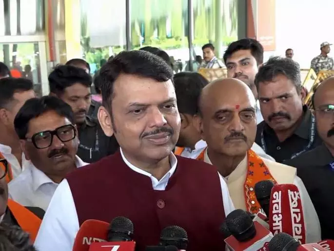 Fadnavis ने महागठबंधन पर स्पष्टीकरण दिया, दो दिन में विस्तृत जानकारी Fadnavis ने महागठबंधन पर स्पष्टीकरण दिया, दो दिन में विस्तृत जानकारी