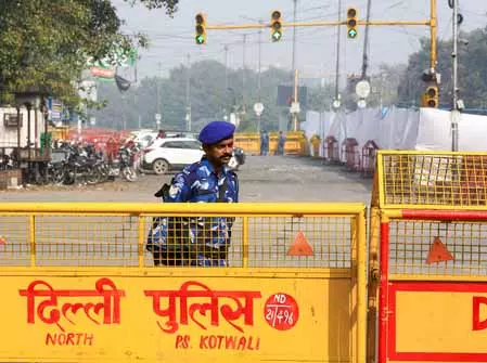 एनआईए को मिली बड़ी सफलता, आत्मघाती हमलावर का सहयोगी गिरफ्तार एनआईए को मिली बड़ी सफलता, आत्मघाती हमलावर का सहयोगी गिरफ्तार