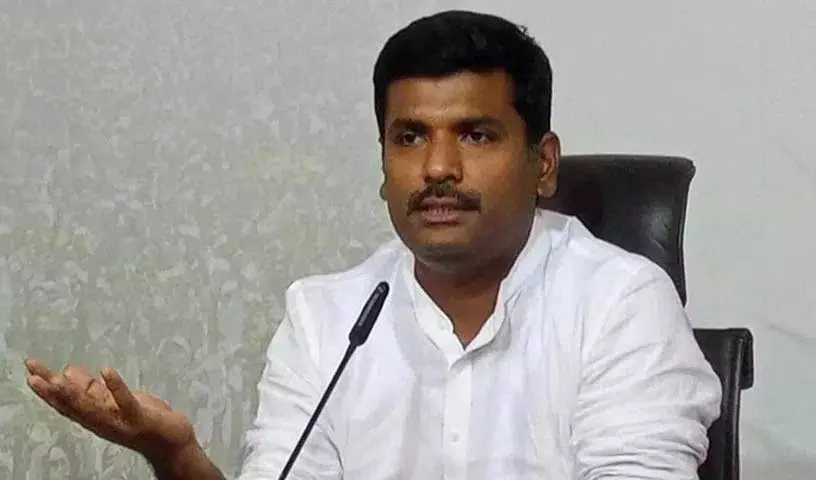 YCP नेता अमरनाथ ने सीआईआई शिखर सम्मेलन के दावों पर सीएम चंद्रबाबू की आलोचना की YCP नेता अमरनाथ ने सीआईआई शिखर सम्मेलन के दावों पर सीएम चंद्रबाबू की आलोचना की