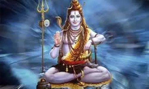Som Pradosh Vrat 2025: सोम प्रदोष व्रत पर करें इस स्तोत्र का पाठ, जीवन में कभी नहीं होगी आर्थिक तंगी Som Pradosh Vrat 2025: सोम प्रदोष व्रत पर करें इस स्तोत्र का पाठ, जीवन में कभी नहीं होगी आर्थिक तंगी