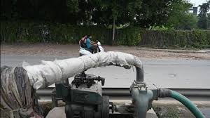 Pipeline, क्षतिग्रस्त होने से गैस आपूर्ति प्रभावित, टैक्सियाँ और ऑटो सड़कों से नदारद