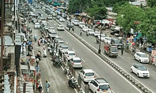 Jalandhar: जालंधर में अब निर्बाध ट्रैफिक का रास्ता Jalandhar: जालंधर में अब निर्बाध ट्रैफिक का रास्ता