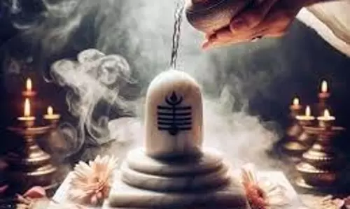 Masik Shivratri 2025: मासिक शिवरात्रि पर करें महादेव के नामों का जप, बढ़ेगा सुख और सौभाग्य Masik Shivratri 2025: मासिक शिवरात्रि पर करें महादेव के नामों का जप, बढ़ेगा सुख और सौभाग्य
