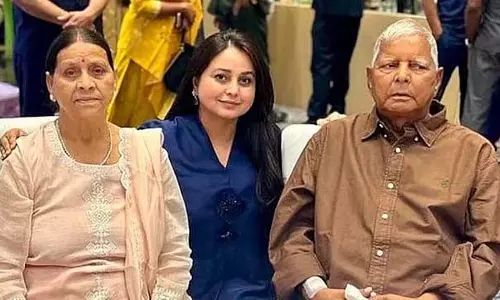 पारिवारिक राजनीति ने परिवार को तोड़ दिया: लालू की तीनों बेटियां घर छोड़कर चली गई