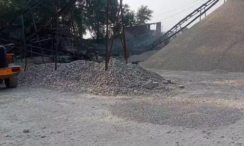 Yamunanagar: खनन विभाग ने 69 स्टोन क्रशर और स्क्रीनिंग प्लांट मालिकों को नोटिस जारी किया Yamunanagar: खनन विभाग ने 69 स्टोन क्रशर और स्क्रीनिंग प्लांट मालिकों को नोटिस जारी किया