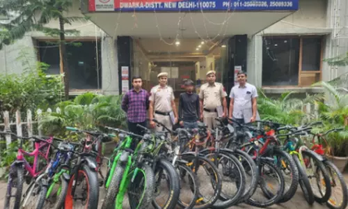 Delhi पुलिस ने एक व्यक्ति को गिरफ्तार किया, 16 चोरी की साइकिलें बरामद कीं