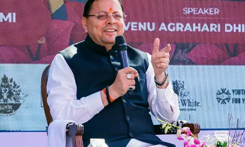 ऐतिहासिक मील का पत्थर: DPA कांडला ने 24 घंटे में 40 जहाजों को संभाला ऐतिहासिक मील का पत्थर: DPA कांडला ने 24 घंटे में 40 जहाजों को संभाला