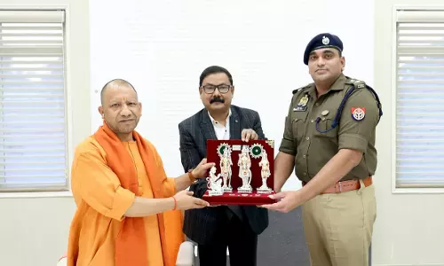 Bareilly: डीएम-एसएसपी ने CM को बरेली हालात की दी जानकारी
