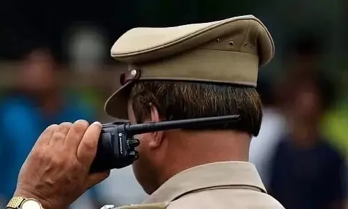 जम्मू रेलवे स्टेशन अलर्ट पर ; पुंछ पुलिस ने आतंकवादियों की सूचना देने पर 5 लाख का इनाम घोषित किया जम्मू रेलवे स्टेशन अलर्ट पर ; पुंछ पुलिस ने आतंकवादियों की सूचना देने पर 5 लाख का इनाम घोषित किया