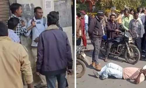 MP : शाजापुर में खाद की कमी से नाराज किसानों ने सड़क जाम की