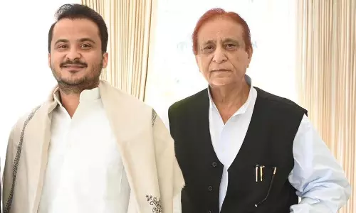 दोहरे पैन कार्ड मामले में सपा नेता आजम खान और उनके बेटे को 7 साल की जेल दोहरे पैन कार्ड मामले में सपा नेता आजम खान और उनके बेटे को 7 साल की जेल