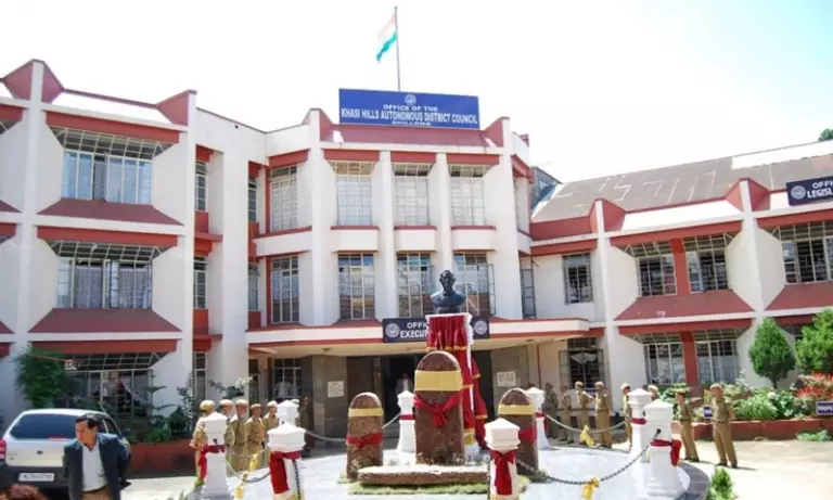 Meghalaya: KHADC ने संरक्षित वन में विधायकों को कथित भूमि आवंटन की जांच बहाल की Meghalaya: KHADC ने संरक्षित वन में विधायकों को कथित भूमि आवंटन की जांच बहाल की