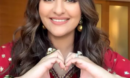 Sonakshi Sinha ने नए माता-पिता राजकुमार राव, पत्रलेखा को दी बधाई Sonakshi Sinha ने नए माता-पिता राजकुमार राव, पत्रलेखा को दी बधाई