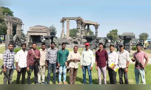 दिल्ली विस्फोट के बाद हाई अलर्ट.. Orugallu किले पर पुलिस की टोह