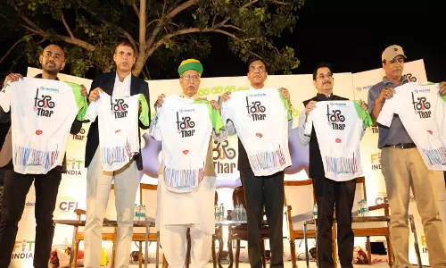 साइक्लिंग फेडरेशन और वेदांता ने टूर डी थार के लिए साझेदारी की साइक्लिंग फेडरेशन और वेदांता ने टूर डी थार के लिए साझेदारी की