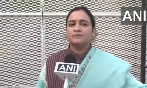 लखनऊ: महबूबा मुफ़्ती के बयान पर बीजेपी नेता अपर्णा बिष्ट यादव का पलटवार लखनऊ: महबूबा मुफ़्ती के बयान पर बीजेपी नेता अपर्णा बिष्ट यादव का पलटवार