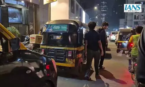 मुंबई में GAIL की ट्रॉम्बे पाइपलाइन क्षतिग्रस्त, MGL के 164 CNG स्टेशन बंद, शहर में लंबी कतारें मुंबई में GAIL की ट्रॉम्बे पाइपलाइन क्षतिग्रस्त, MGL के 164 CNG स्टेशन बंद, शहर में लंबी कतारें