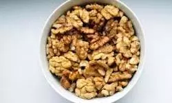 Soaked Walnuts Benefits : भीगे हुए अखरोट खाने से आपको मिलेंगे ये 7 अद्भुत फायदे Soaked Walnuts Benefits : भीगे हुए अखरोट खाने से आपको मिलेंगे ये 7 अद्भुत फायदे