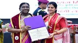 मंत्री डार ने बांदीपोरा जिला पशु चिकित्सा अस्पताल की आधारशिला रखी मंत्री डार ने बांदीपोरा जिला पशु चिकित्सा अस्पताल की आधारशिला रखी