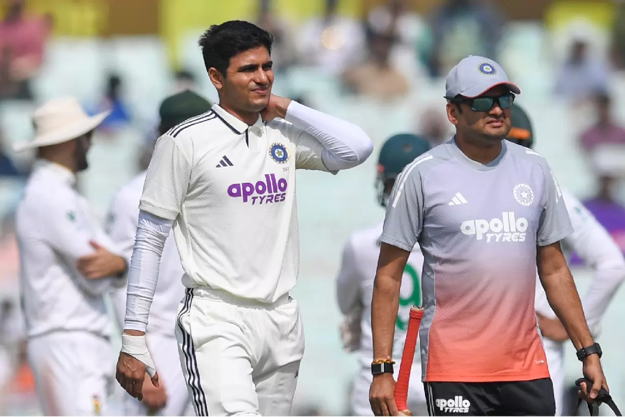 Shubman Gill को अस्पताल से छुट्टी, दूसरे टेस्ट में उनकी उपलब्धता संदिग्ध Shubman Gill को अस्पताल से छुट्टी, दूसरे टेस्ट में उनकी उपलब्धता संदिग्ध