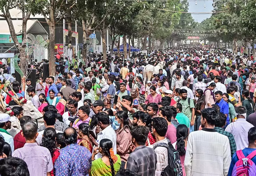 कृषि मेला 17 लाख लोगों ने देखा: चार दिनों में 4.77 करोड़ का कारोबार कृषि मेला 17 लाख लोगों ने देखा: चार दिनों में 4.77 करोड़ का कारोबार
