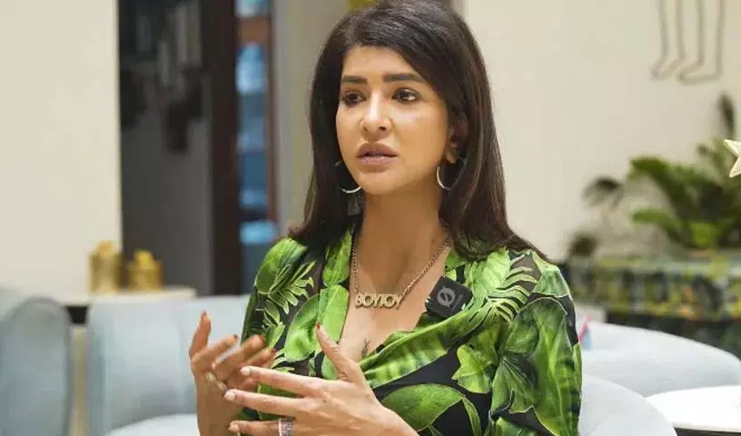 Manchu Lakshmi की नो फिल्टर टिप्पणियाँ वायरल, फिल्म उद्योग और समाज पर निशाना Manchu Lakshmi की नो फिल्टर टिप्पणियाँ वायरल, फिल्म उद्योग और समाज पर निशाना