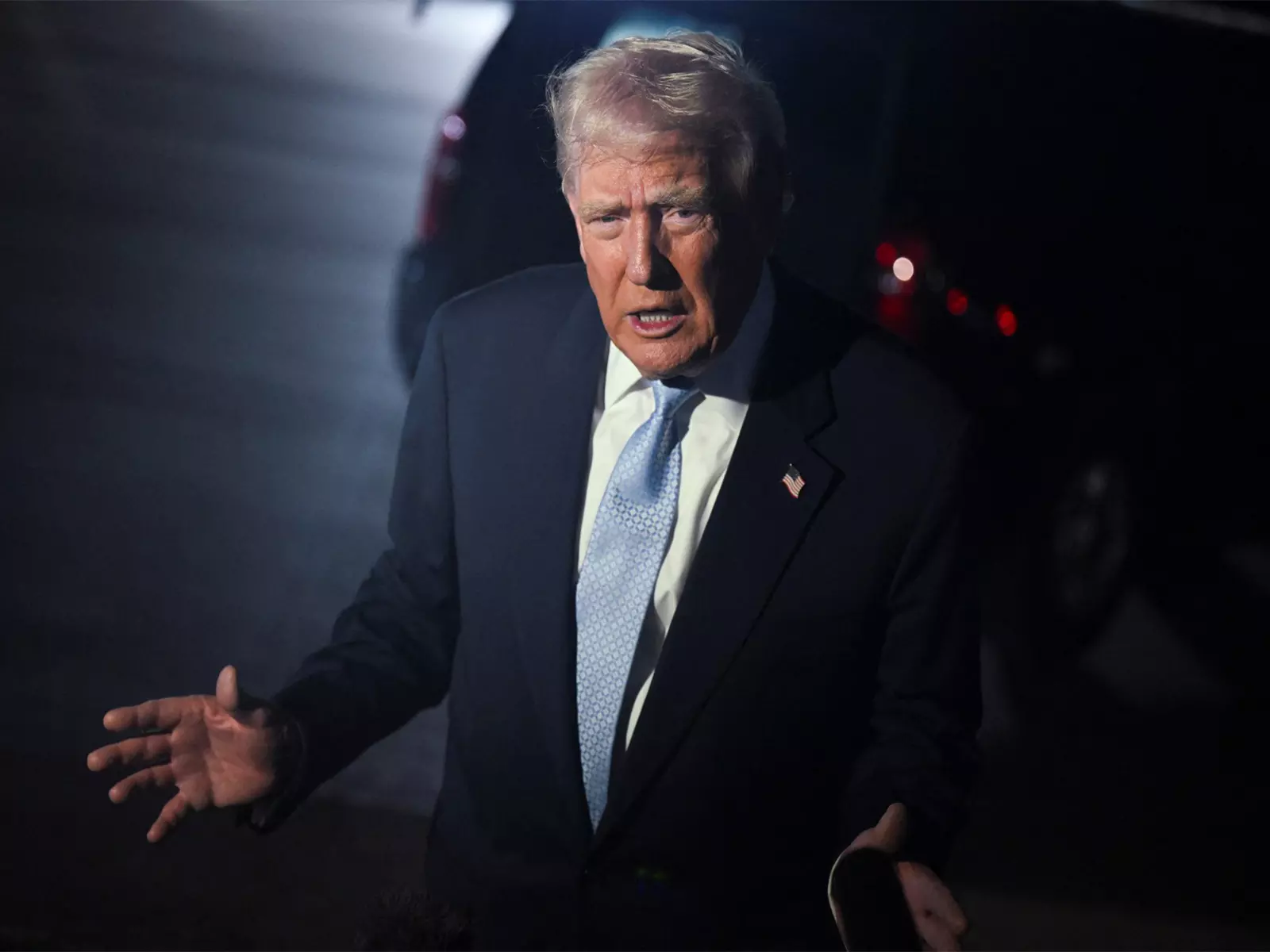 Trump ने हाउस रिपब्लिकन से एपस्टीन फाइलें जारी करने का किया आग्रह Trump ने हाउस रिपब्लिकन से एपस्टीन फाइलें जारी करने का किया आग्रह
