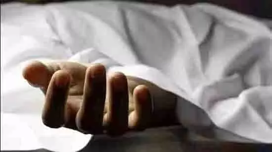 Srinagar: ड्राई फ्रूट विक्रेता की जलकर मौत Srinagar: ड्राई फ्रूट विक्रेता की जलकर मौत