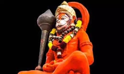 Hanuman Ji Chola: हनुमान जी को चोला चढ़ाने की सही विधि क्या है, अगर हो जाए गलती तो क्या करें