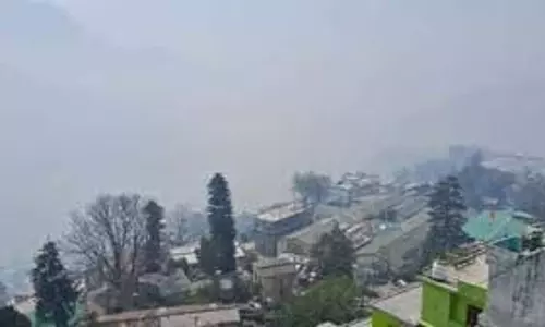 Uttarakhand weather : अधिकतम तापमान में गिरावट से दिन में बढ़ी ठंड Uttarakhand weather : अधिकतम तापमान में गिरावट से दिन में बढ़ी ठंड