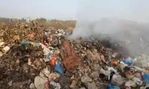 रंजीत एवेन्यू डंपिंग विवाद: Amritsar इम्प्रूवमेंट ट्रस्ट ने प्लॉट खाली करना शुरू किया रंजीत एवेन्यू डंपिंग विवाद: Amritsar इम्प्रूवमेंट ट्रस्ट ने प्लॉट खाली करना शुरू किया