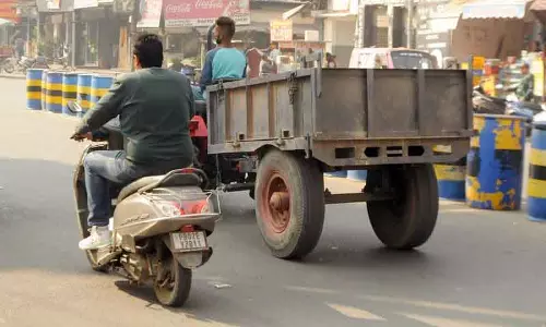 Amritsar कोहरे के मौसम से पहले सड़क बुनियादी ढांचे को लेकर निवासी चिंतित