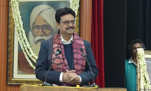 New Delhi: राष्ट्रीय चेतना का आधार है वंदे मातरम्: प्रो.योगेश सिंह New Delhi: राष्ट्रीय चेतना का आधार है वंदे मातरम्: प्रो.योगेश सिंह