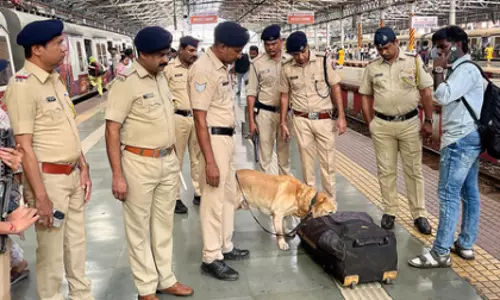 दिल्ली विस्फोट के बाद मुंबई पुलिस ने शहर में हाई अलर्ट जारी किया