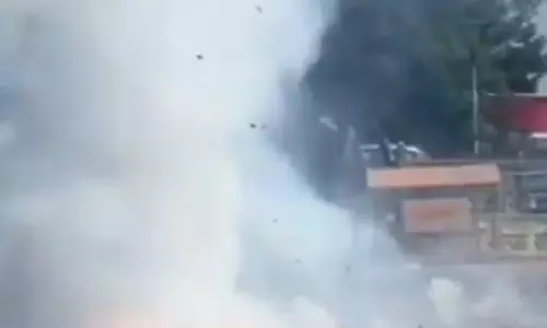सुकमा में जश्न मनाया जा रहा हिड़मा के मारे जाने पर सुकमा में जश्न मनाया जा रहा हिड़मा के मारे जाने पर