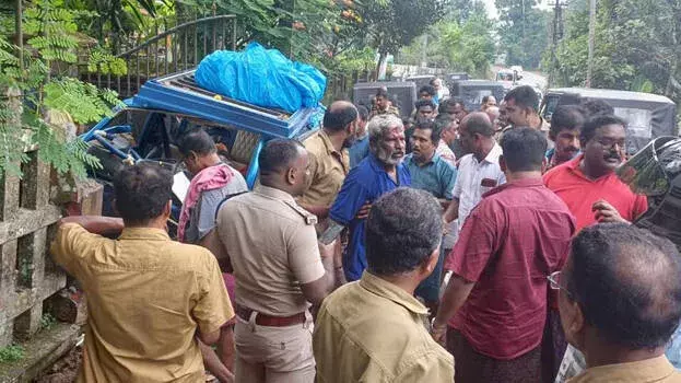 kerala: सबरीमाला मार्ग पर बड़ा हादसा, दो वाहन अलग-अलग दुर्घटनाओं में शामिल kerala: सबरीमाला मार्ग पर बड़ा हादसा, दो वाहन अलग-अलग दुर्घटनाओं में शामिल