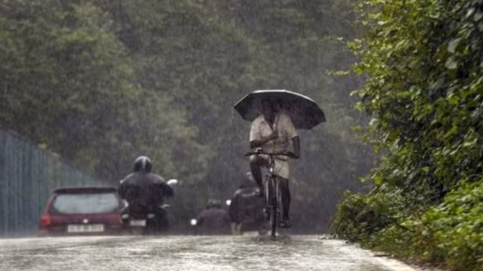 kerala में फिर बदला मौसम, तिरुवनंतपुरम और अन्य जिलों को येलो अलर्ट जारी
