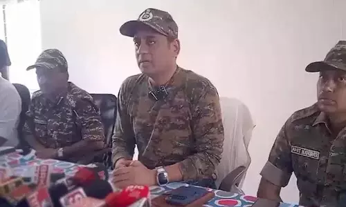 आंध्र प्रदेश से फिर सक्रिय होना चाहते थे माओवादी.. इंटेलिजेंस ADG का खुलासा आंध्र प्रदेश से फिर सक्रिय होना चाहते थे माओवादी.. इंटेलिजेंस ADG का खुलासा