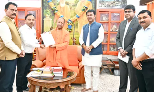 CM योगी ने गोरखपुर में एसआईआर मतदाता सूची सत्यापन प्रक्रिया पूरी की