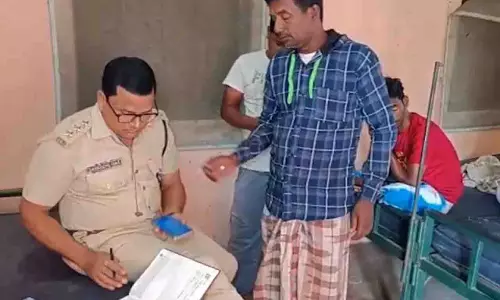 ओडिशा में संदिग्ध बांग्लादेशी घुसपैठियों पर बड़ी कार्रवाई ओडिशा में संदिग्ध बांग्लादेशी घुसपैठियों पर बड़ी कार्रवाई