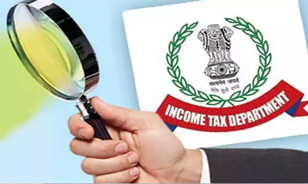 Telangana: हैदराबाद के होटलों पर आयकर छापे