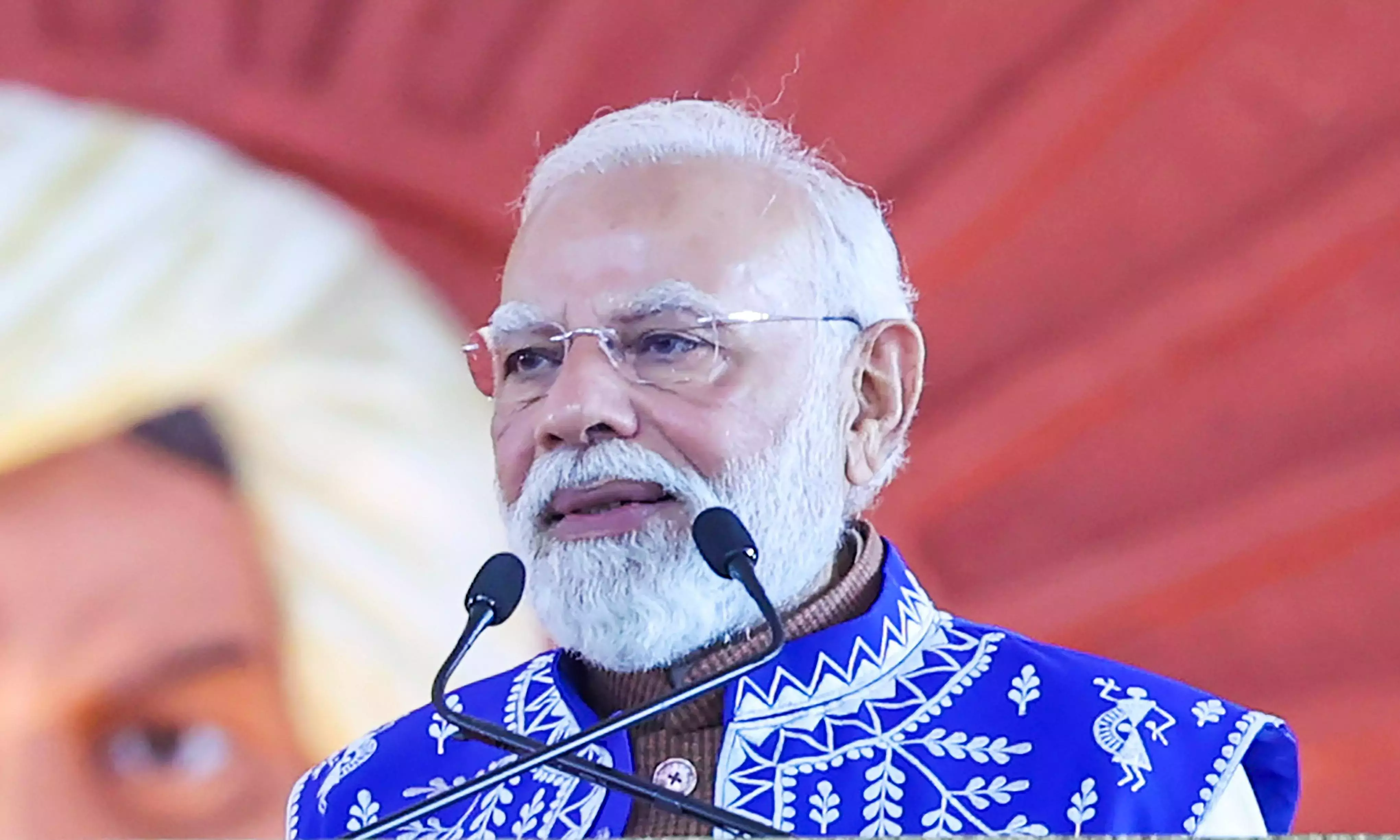 PM मोदी प्रशांति निलयम को 100 गुजरात गायें दान करेंगे PM मोदी प्रशांति निलयम को 100 गुजरात गायें दान करेंगे