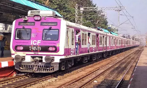 Dumdum-Bidhannagar रूट पर नई एसी लोकल और ट्रेनें जोड़ी गईं